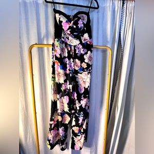 Woman’s floral strapless pant suit